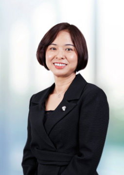 Bà NGUYỄN THỊ DIỆU PHƯƠNG