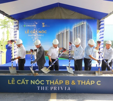 TẬP ĐOÀN KHANG ĐIỀN CHÍNH THỨC CẤT NÓC 2 THÁP B và C CỦA DỰ ÁN THE PRIVIA 